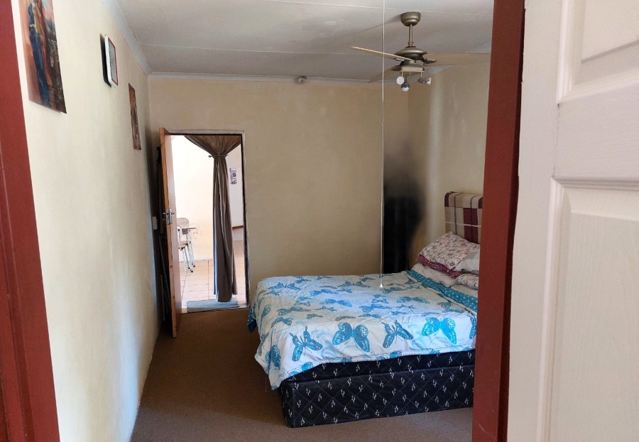 8 Bedroom Property for Sale in Swartruggens North West